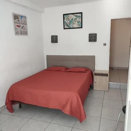 Le Calypso Hotel 2*