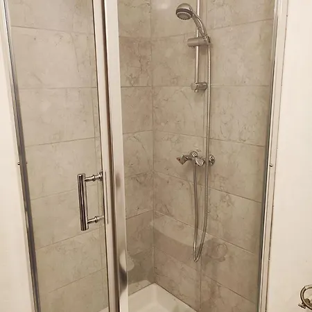 Le Calypso 2* 히에레