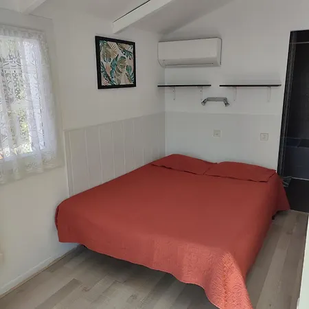 Hotel Le Calypso Hyeres