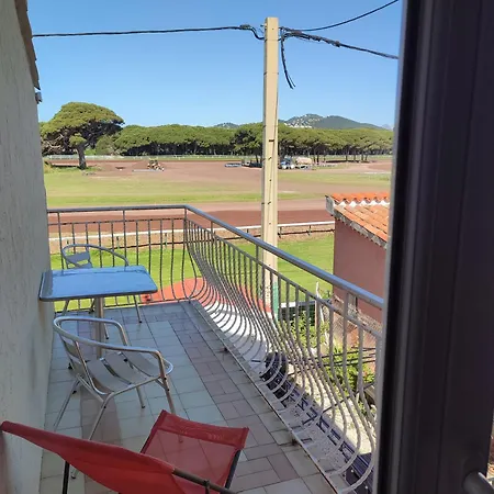 Le Calypso 2* Hyeres