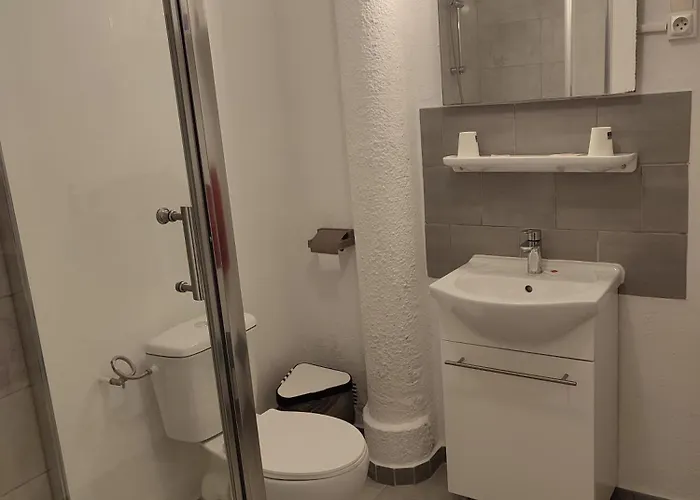 Le Calypso Отель 2*