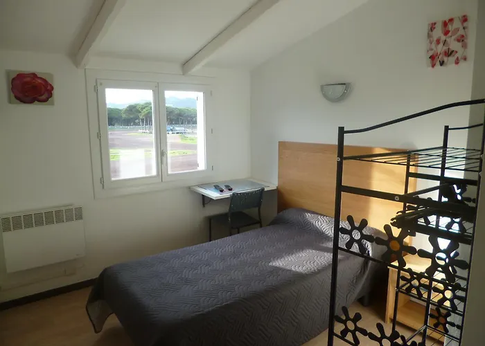 卡吕普索酒店 耶尔