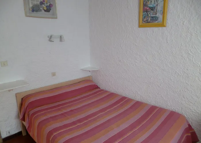 卡吕普索酒店 2*